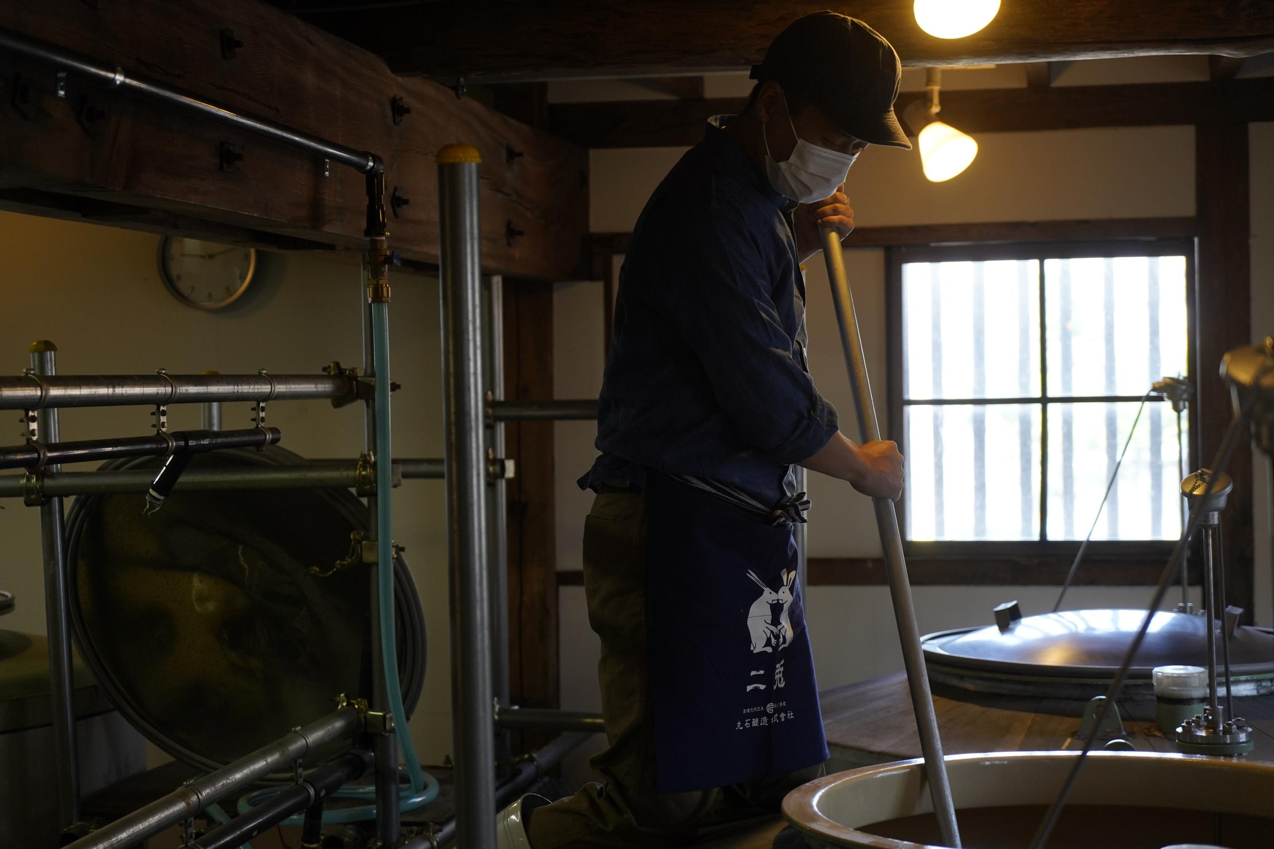 二兎 ウサギとカメ 甕仕込み | Sakenomy - 日本酒を知り、日本を知る