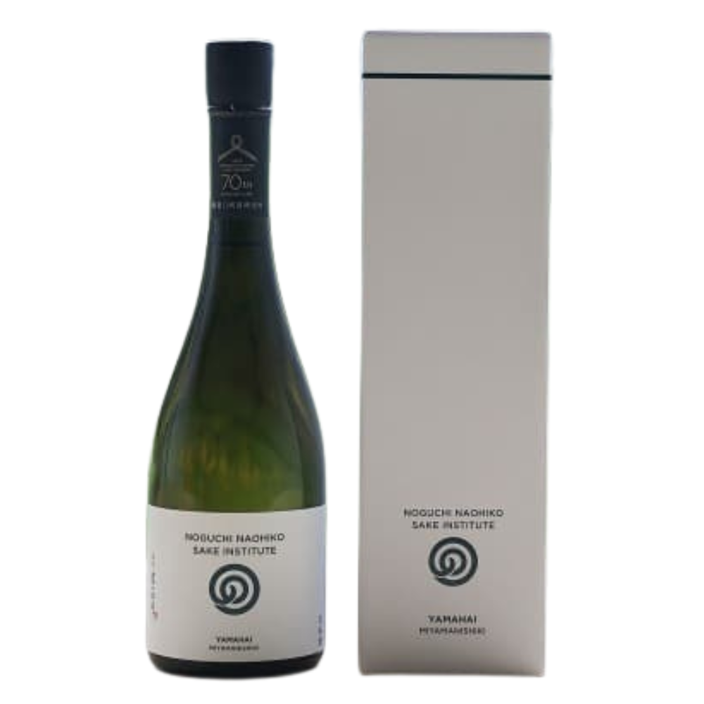 ⭐️本甕貯蔵　美 ⭐️バーコード・詰口年月日無し ⭐️40度　1800ml Amazon.co.jp: 【黒麹/かめ仕込み】本格芋焼酎 黒甕 壜 [ 焼酎 25度
